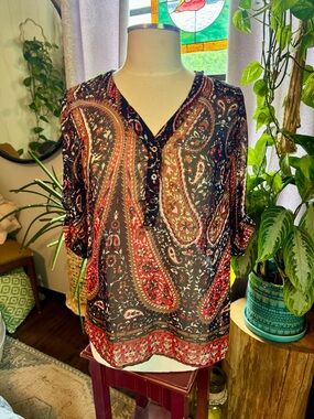 Skies Are Blue Black and Red Paisley V-Neck Blouse